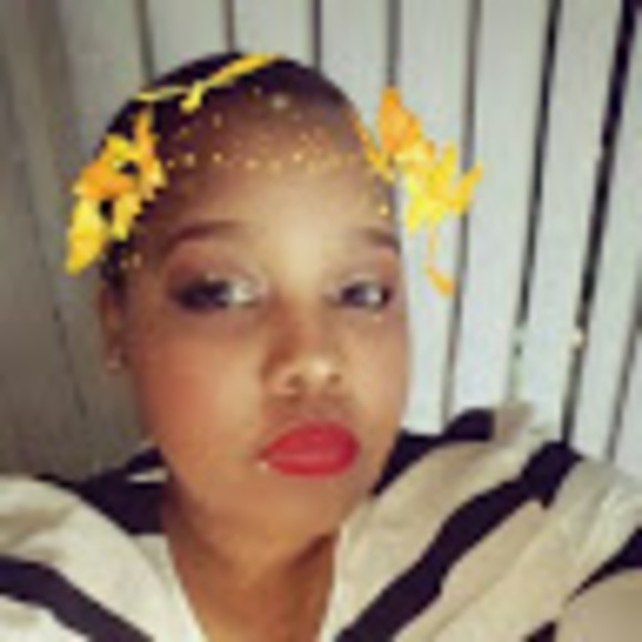 Meet your Posher, Diana christina - Picture 1 of 1